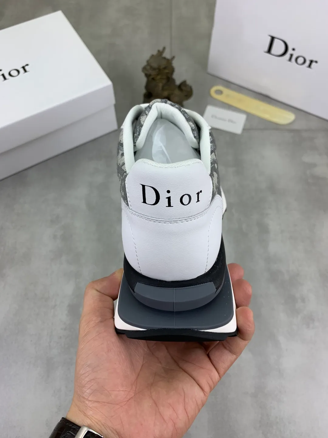 Men's Men's Shoes💰P440💰[New Style]🆘[Dior] 2025 Dior Original Lace-up Low-top Men's Shoes Classic casual shoes 🔥This model is the official classic model, with high quality and made by famous original designers. It is made of high-quality cowhide with original materials➕Comfortable and breathable mesh lining➕Pigskin insole. The perfect last shape and generous and fashionable design have attracted many consumers. Suitable for drivers to drive🚗. What you want is the highest quality in the market. Color: 3️⃣Color code number: 38--44 (45 customized)